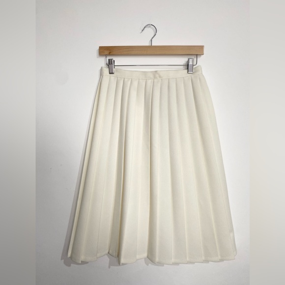 st michael Dresses & Skirts - Vintage St Michael Pleated Cream Long Tennis Skirt Size 8